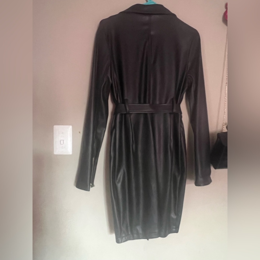 Beautiful dress color black pu leather good conditions